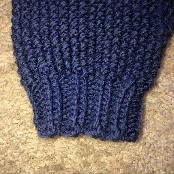 Handmade Mittens - Picture 3 of 4